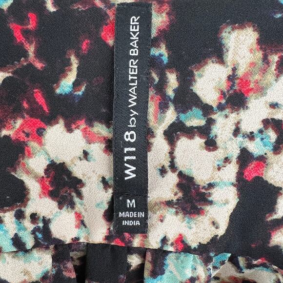 W118 by Walter Baker Black Long Sleeve V-Neckline Polyester Pocket Blouse Size M - Picture 5 of 6